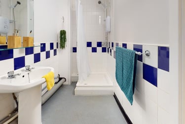 iQ Little Aspley House Student Halls, Firth Street, City Centre, Huddersfield, HD1 3BN - Image 5